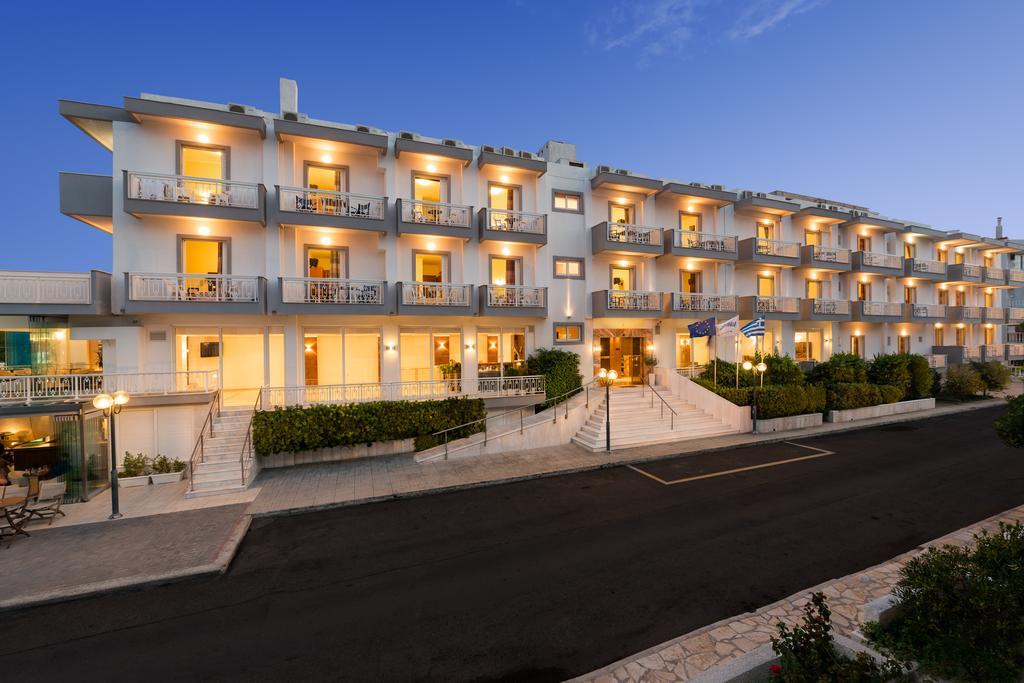 Akrata Beach Hotel Extérieur photo